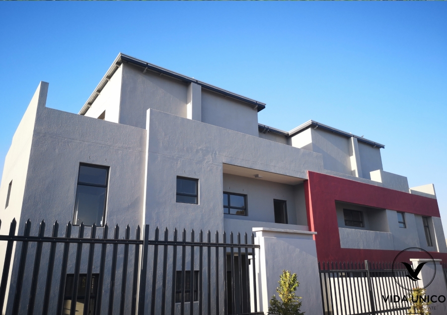 2 Bedroom Property for Sale in Langeberg Heights Western Cape